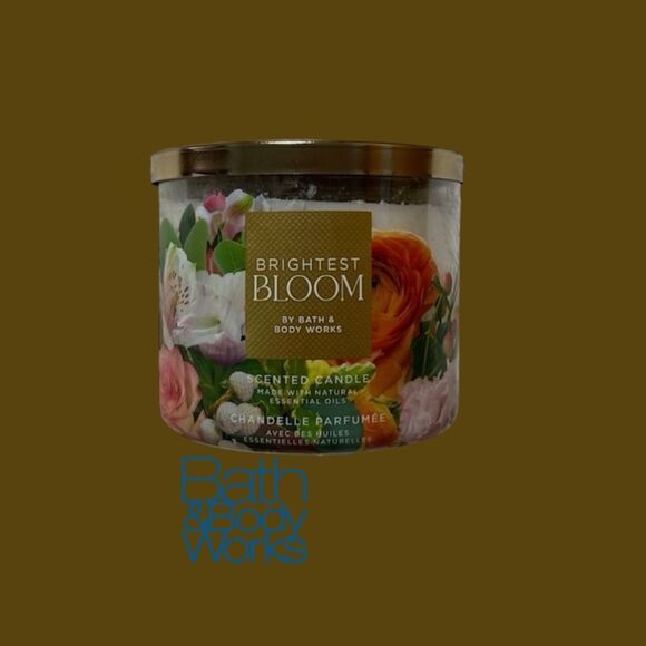 Bath and Body Works Brightest Bloom Scented Candle - Picture 1 of 3
